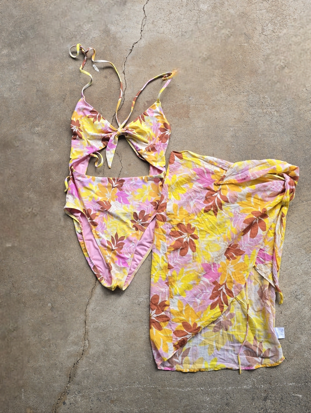 Xirena Xwim One Piece Swimsuit Monokini Skirt Set Floral Cutout Summer Beach